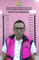 JUAL BARANG BUKTI HASIL SITAAN, TERSANGKA F OKNUM SATPOL PP DITAHAN KEJAKSAAN