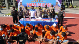 Selamatkan Generasi Muda, Polres Gresik Tangkap Tersangka Narkoba