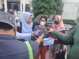 Diduga Memeras &amp; Mengancam, ASN Sidoarjo di Sidik Polrestabes Surabaya, Kuasa Hukum: Memohon Ditetapkan Status Tersangka