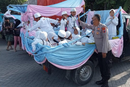Panitia Peringatan Maulid Nabi Muhammad SAW di Gresik sebut: Polisi Selalu Dihati Masyarakat