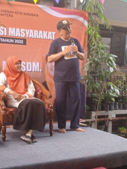 Reni Astuti Reses di RT 3-RW3 Kupang Krajan