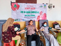 Peringati HSN 2022, PAC GP Ansor Sampang Gelar Baksos, Kapolsek Banyuates Turut Berpartisipasi Donor Darah