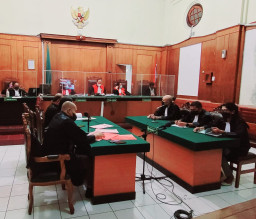 Hermanto dan Budi Hartono Bandar Judi Online Disidangkan Secara Terpisah di PN. Surabaya 