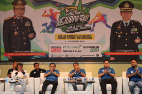 Polres Gresik, Buka Kejurprov Bola Voli Indoor Junior di Gor Tri Dharma Petrokimia Gresik