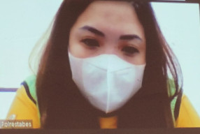 Terbukti Menipu, Jual Voucher Hotel Dan Tiket Pesawat Murah, Abal - Abal, Gasak Uang 10 Korbannya Rp.5 Miliar. Maria Claudia Dihukum 15 Bulan Bui