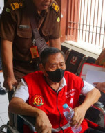 Didakwa Cabuli Anak Asuh, Ignatius Soembodo Mantan Kapolres Badung, Dituntut 10 Tahun Bui.