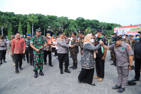 Ratusan Personel, Amankan Perayaan Nataru di Kabupaten Gresik