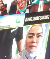 Eksepsi Selebgram Medina Zein Ditolak Hakim, Kasus Penipuan Jual Beli Tas Hermes Lanjut 