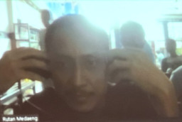GASAK KABEL RUMAH KOSONG DI JALAN PETEMON SIDOMULYO, PEMILIK RUMAH RUGI Rp.40 JUTA, DIDIK BURON, VERIAWAN BABLAS BUI