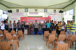 Polres Gresik Gelar Jumat Curhat di Benjeng