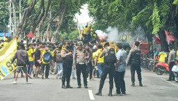Polres Gresik, Melakukan Pendampingan dan Pengamanan Ultras Gresik