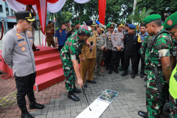 Pastikan Keamanan Kunjungan Wakil Presiden RI Ke Kabupaten Gresik, Forkopimda Kabupaten Gresik Lakukan Gelar Pasukan