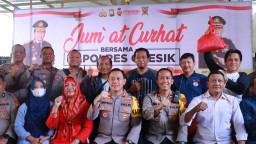 Gelar Jumat Curhat di Warung Kopi, Kapolres Gresik: Kami Butuh Saran Dari Masyarakat