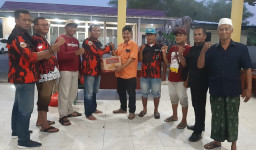 PAC PP Benjeng Salurkan Paket Sembako, Untuk Warga Terdampak Banjir Kali Lamong Di Benjeng