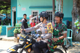 Sinergi TNI-Polri, Patroli Bersama Naik Motor Jaga Kamtibmas