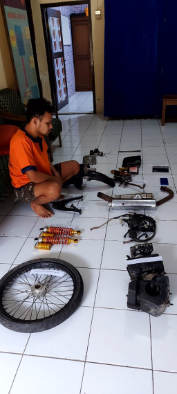 Polres Gresik Bantah Berita Kanit Reskrim Polsek Bungah, Lepas Pelaku Curanmo r