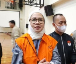 Tersangka Dugaan Korupsi Pengadaan LNG Sebut Dirinya Tidak Terlibat