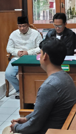TERDAKWA RESIDIVIS IMAM FAUZI JALANI SIDANG NARKOTIKA, JPU HADIRKAN SAKSI POLISI PENANGKAP