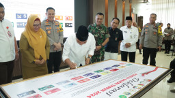 Polres Gresik Gelar Deklarasi Damai Pemilu 2024 di Kabupaten Gresik