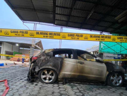 Masyarakat Resah, 3 Kali Pelaku Teror Bakar Mobil di Ketapang Sampang Belum Terungkap