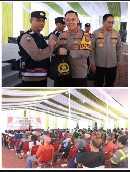 Korbinmas Baharkam Polri Gelar Bakti Sosial di Gresik
