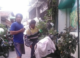 PDAM Surya Sembada Gerak Cepat, Tanggapi Komplain Warga.