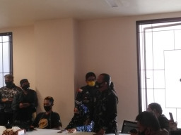 Imron Sadewo "Monata" Nangis, Saat Hearing Dengan Komisi C DPRD Surabaya.