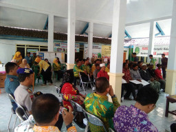 Kasatpol Airud Hadiri Pemberian Bantuan Hibah Kadis Perikanan Jatim.