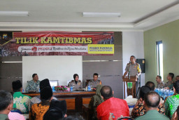 Kapolres Pasuruan Tilik Kamseltibcar di Kecamatan Sukorejo.