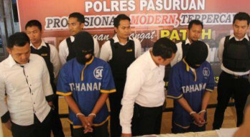 Reskrim Pasuruan Tangkap 2 Pencuri Scafolding Milik PT. Kurnia Cipta Mandiri Abadi