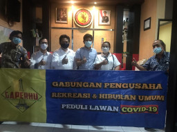 Gaperhu Salurkan Donasi Peduli Covid 19 ke Polrestabes Surabaya