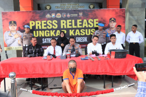 Satreskrim Polres Gresik Ungkap Kasus Pencabulan Anak Tiri, Pelaku Ditangkap di NTT