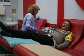 Peduli Sesama, Satlantas Polres Gresik gelar Donor Darah