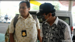 KPK Bantah Tuduhan Romahurmuziy, Penangkapannya Karena Jebakan.