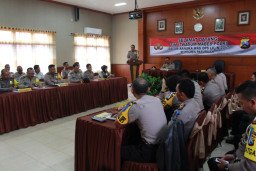 Polres Pasuruan dan Polsek Jajaran, Amankan Keberangkatan Jemaah Haji 2017.