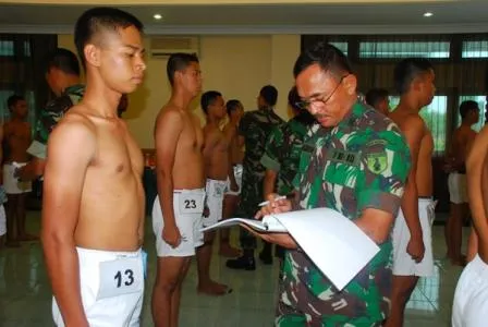 270 ORANG LOLOS PANTUKHIR CATAM