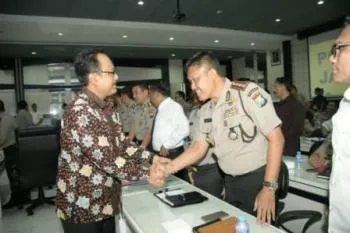 KESIAPAN JAWA TIMUR DALAM MENGHADAPI HBKN RAMADHAN DAN IDUL FITRI 2017  