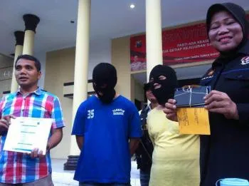 Sekali Tepuk 2 Penjudi di Tangkap