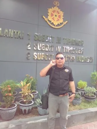 Nano GARAD Adu Argumen Dengan Penyidik Polda Terkait Kasus RSJ Menur.