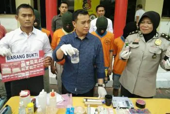 Industri Sabu Simo Gunung di Grebek Polrestabes Surabaya.
