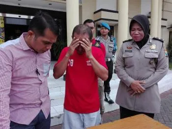 Polisi PP Surabaya Dipecat, Setelah Cabuli Gadis di Bawah Umur Hingga Hamil 