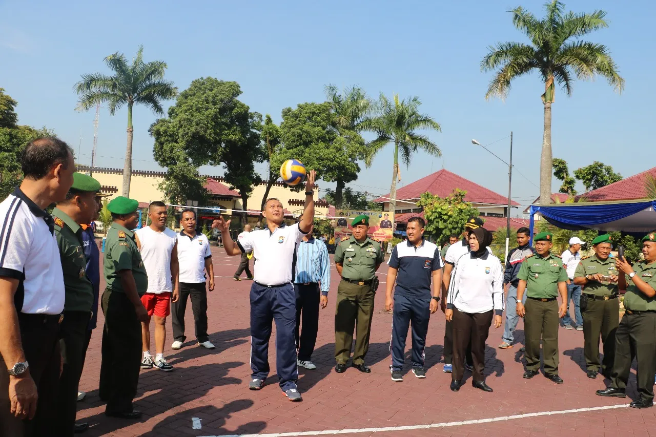 Kapolres Malang Gelar Lomba Bola Voli 3 Pilar.