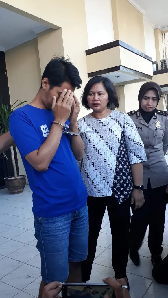 Layak Dihukum Kebiri, Pria Ini Cabuli Bocah 6 Tahun.