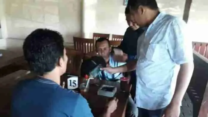 Peras Kades, Oknum LSM Dibekuk.