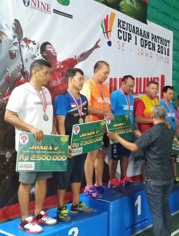 Juarai Bulu Tangkis Piala Patriot Cup, AKBP Eddwi Sumbangkan Hadiahnya Pada Korban Gempa 