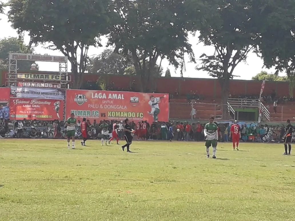 Komando FC Samakan Kedudukan di Babak ke 2 Melalui Taufik Hidayat.