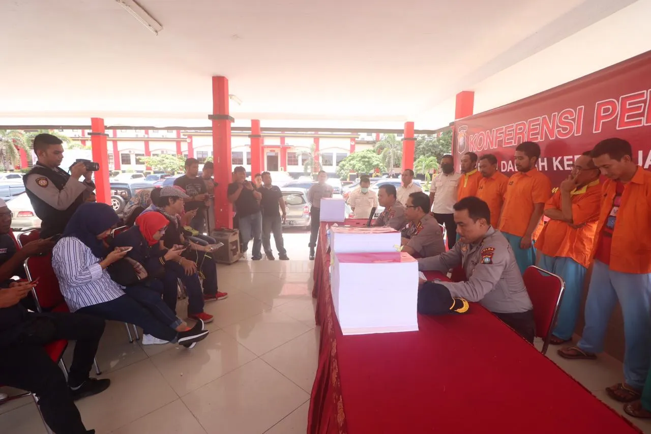 Kasus Korupsi Pembangunan Pasar Modern Rugikan Negara Rp.4.173.459.783,40, Polda Kepri Tetapkan 9 Tersangka.