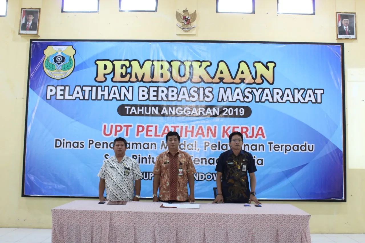 Dinas PMPTSP dan Naker Bondowoso Gelar Pelatihan Berbasis Masyarakat, Selama 15 Hari
