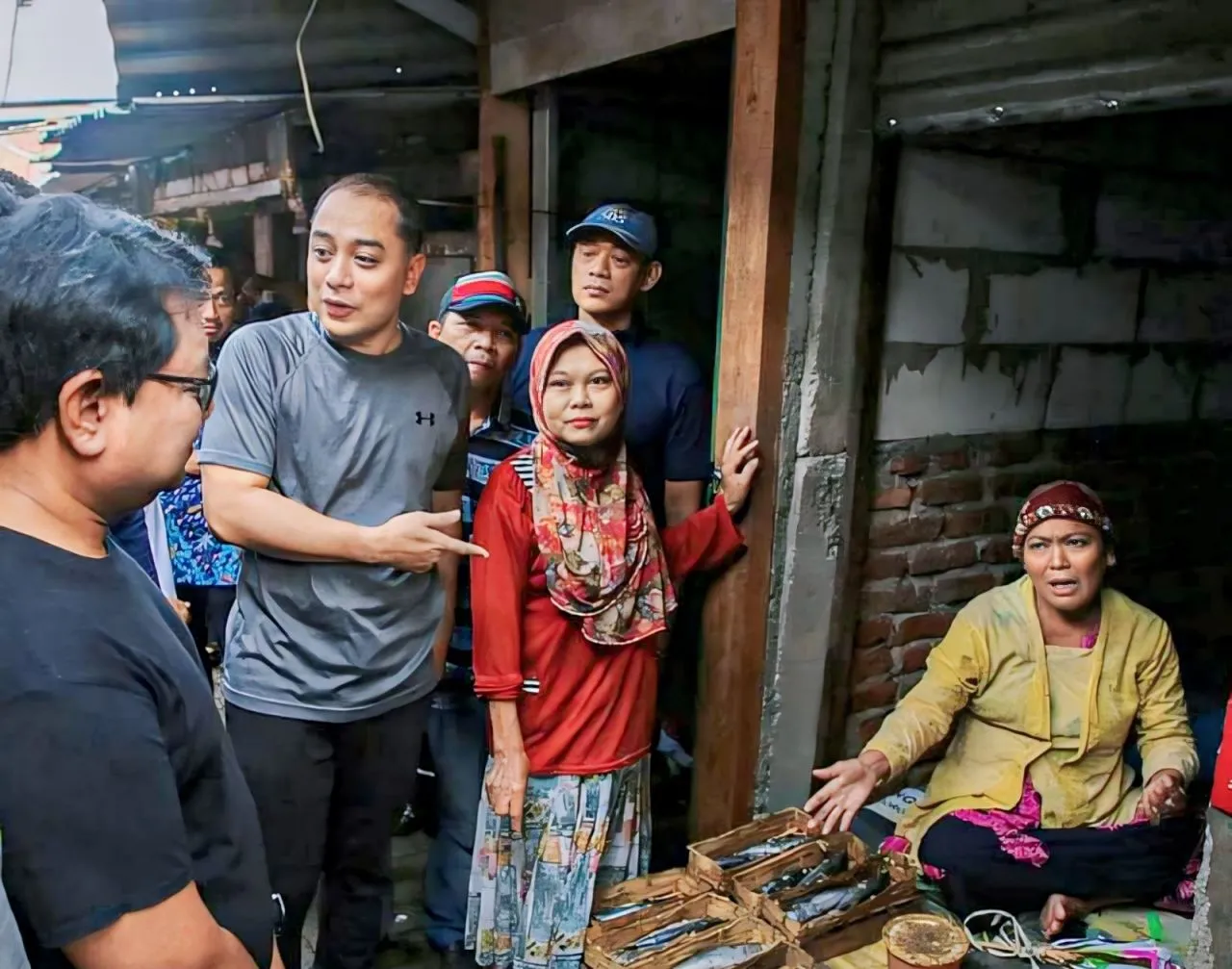 Wali Kota Surabaya Eri Cahyadi Tnjau Pasar Simo Sebelum Revitalisasi