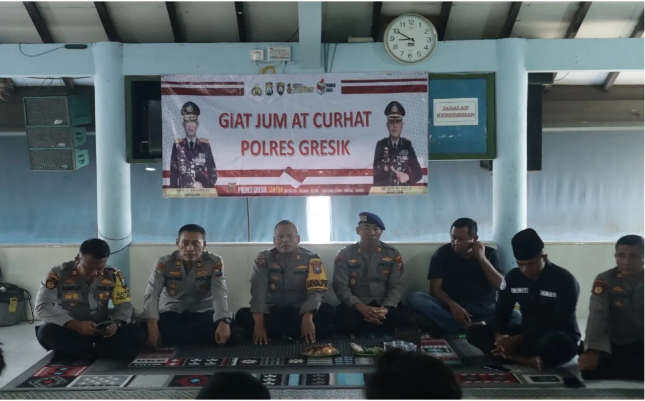 Jumat Curhat Kamtibmas, Polres Gresik Dengar Keluhan Warga Mentoko Kroman